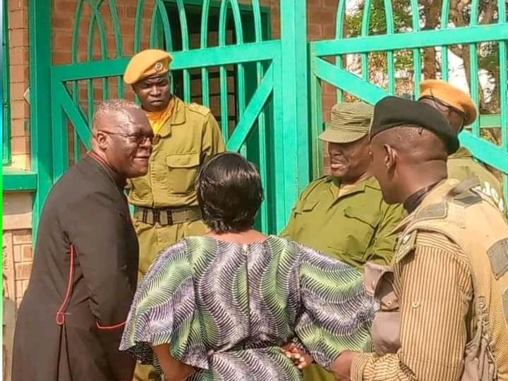 Archdiocese of Lusaka writes President Hakainde Hichilema over police presence at Cathedral of Child Jesus