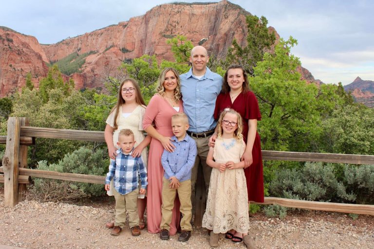 8 DEAD IN UTAH MURDER SUICIDE AFTER WIFE SOUGHT DIVORCE