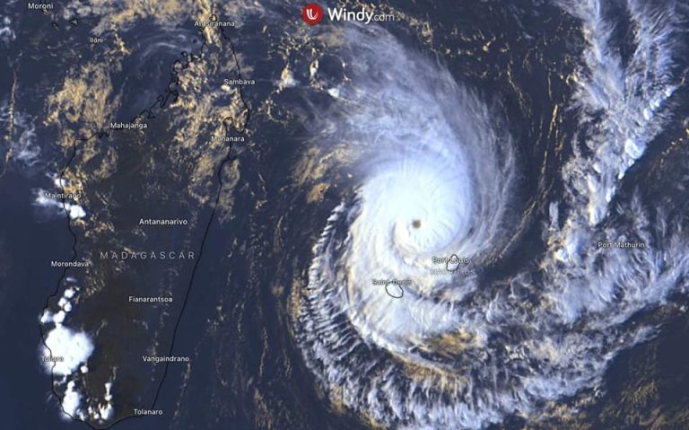Government identifies six provinces to be battered by Cyclone Freddy