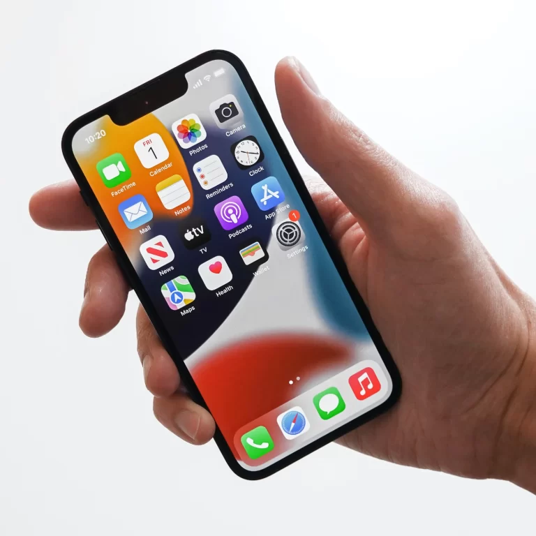 China investigates iPhone manufacturer in Taiwan