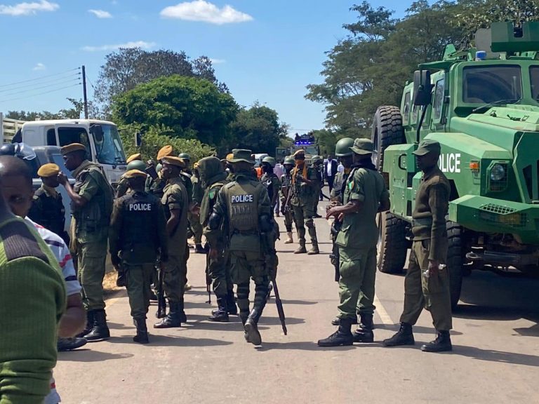 The presence of police to search Mr Lungu’s house is a breach of law as it compromises his immunity- PF lawyer Makebi Zulu