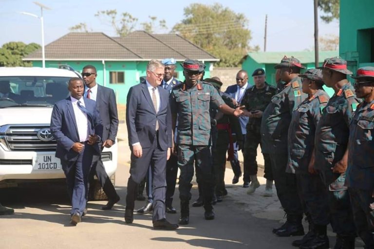 UN INSPECTS ZNS EQUIPMENT