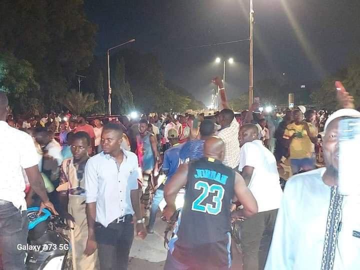 Pro-junta protesters in Burkina Faso hold big night rally amid coup rumours