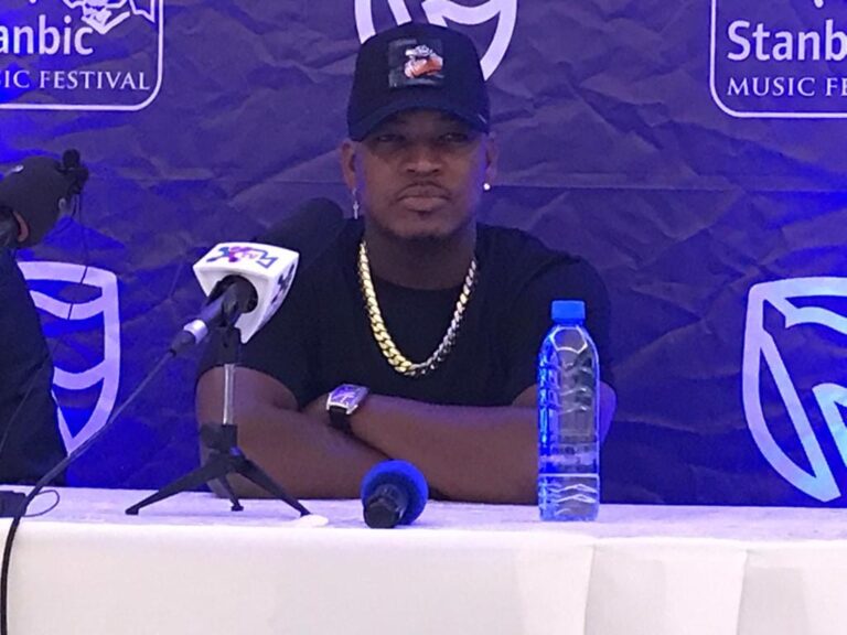 Prepare for a big show, Ne-Yo promises