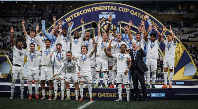 Real-Madrid-Players-Celebrate-With-The-FIFA-Intercontinental-Cup._20241218_213818_0000