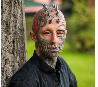 Man is turning himself into a reptilian by inserting silicone implants into his skull