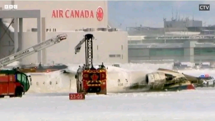 ALL PASSENGERS AND CREW SURVIVE PLANE CRASH AT TORONTO AIRPORT