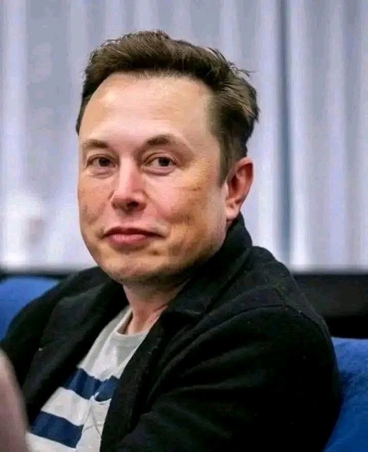 A networth of $400-billion doesn’t mean I have $400 billion in my bank account. I don’t even have up to $1-million in cash now.” ~ Elon Musk
