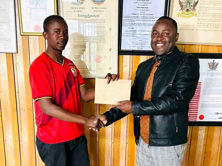 Long Suffering UPND Member to Get Council Job After Destruction of House Due to Political Vi0lence