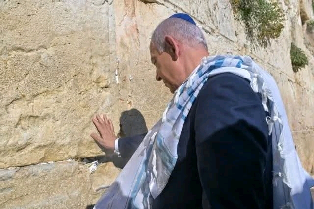 NETANYAHU PRAYS FOR TRUMP AFTER IRAN BOMB STRIKES