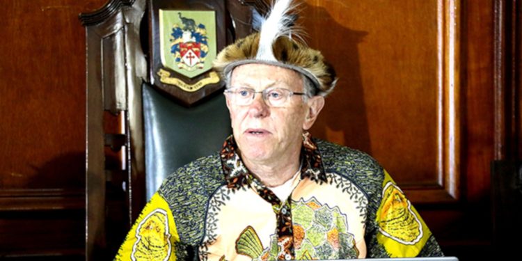 Mayor-David-Coltart-Cultural-Attire-Traditional-Dress-Code
