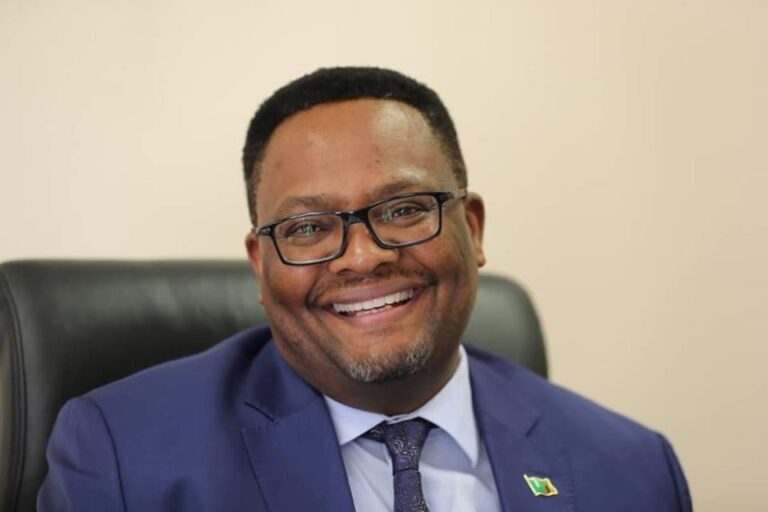 President Hakainde Hichilema is totally insensitive with this legal suit against the Lungu&nbsp; Family- Amb.Emmanuel Mwamba