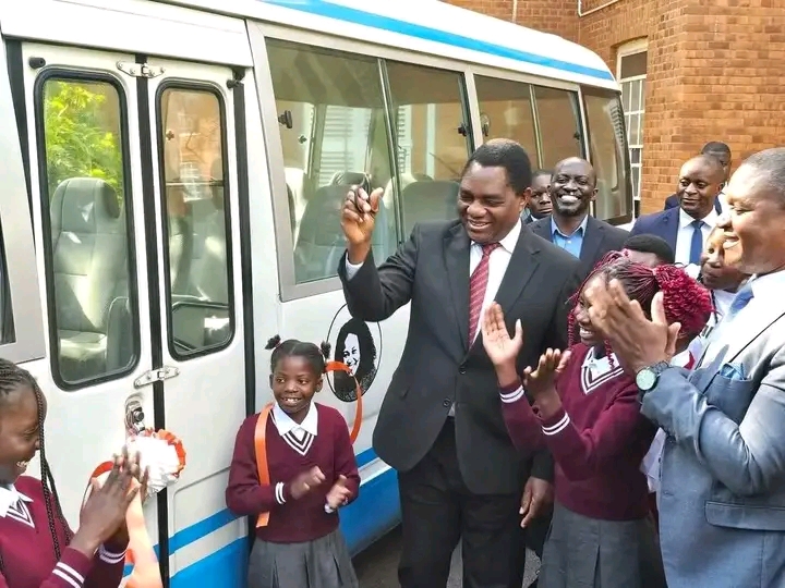 PRESIDENT HICHILEMA DONATES SCHOOL BUS TO FOOTPRINTS OF HOPE IN HONOUR OF DORA NYAMBE’S LEGACY