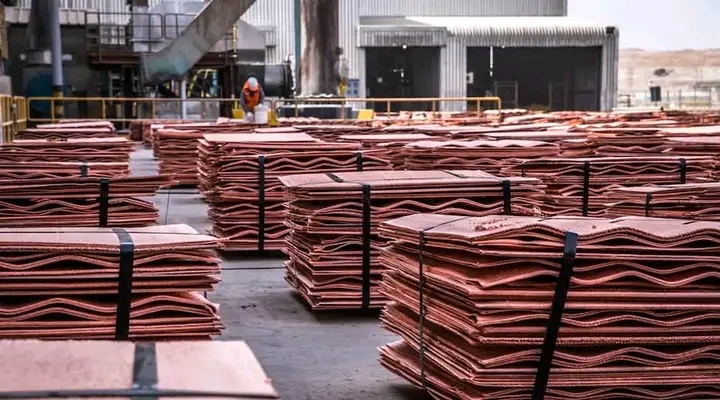 BANKERS ASSOCIATION SAYS ZAMBIA ON TRACK TO HIT 1 MILLION METRIC TONS OF COPPER PRODUCTION TARGET THIS YEAR
