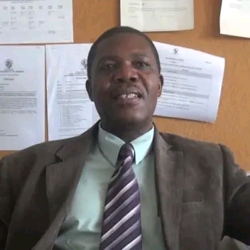 POLITICAL SCIENTIST SAYS ECONOMIC CHALLENGES AND NOT OPPOSITION DISARRAY WILL DETERMINE 2026 POLLS