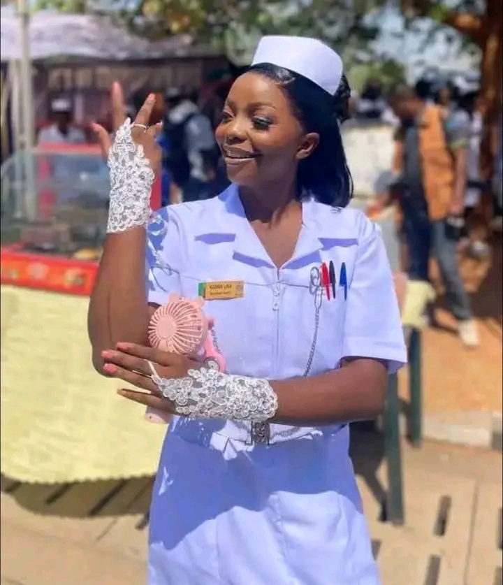Nalichula ine, I’m the first to graduate in my family” – says viral nurse Kaoma