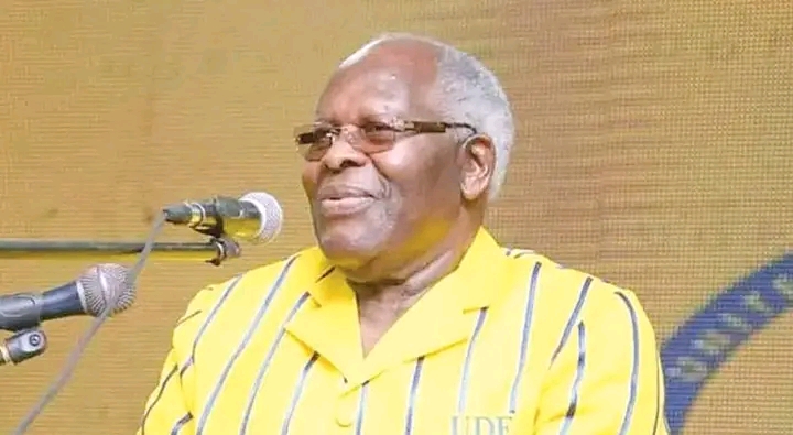 Bakili Muluzi has withdrawn from the mediation process to resolve the controversy over the burial site for Edgar Lungu