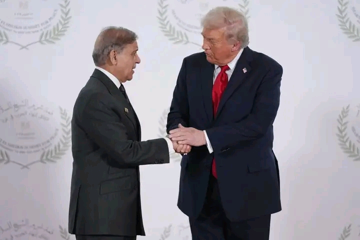 TRUMP WARMS TO PAKISTAN AS U.S.-INDIA TIES TAKE A TARIFF HIT