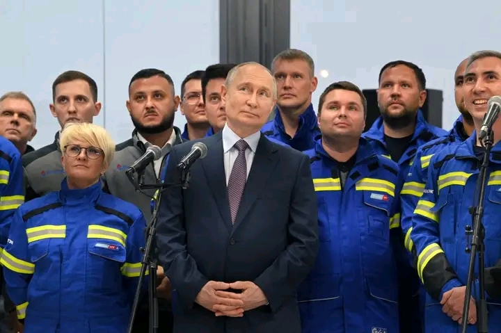 CHINA’S CHEAP GAS HABIT IS QUIETLY BANKROLLING PUTIN – AND U.S. SANCTIONS ARE A JOKE