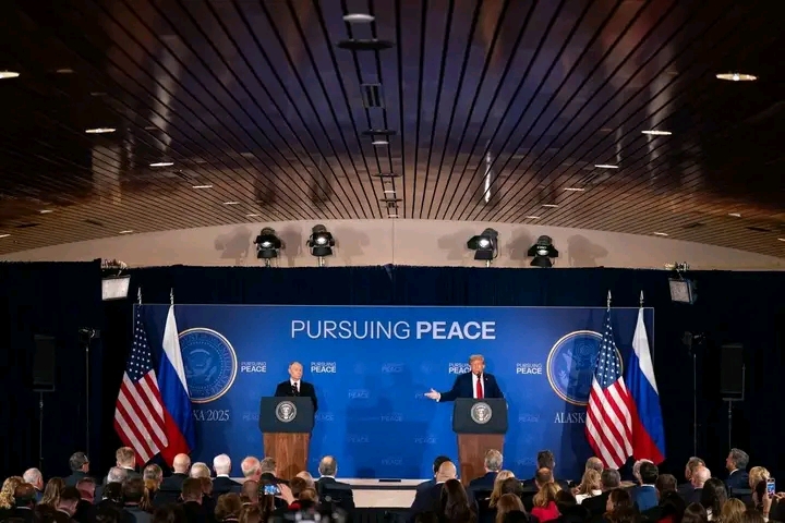 U.S & RUSSIA SET FOR MORE UKRAINE PEACE TALKS AS STRIKES HIT KYIV