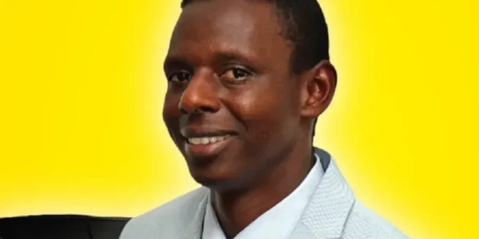 ZINARA-CEO-AWARD-Frank-Chitukutuku-Zinara-iHarare