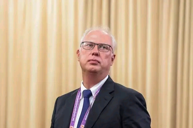 PUTIN GETS THE MESSAGE: KREMLIN ENVOY RETURNS FROM MIAMI WITH U.S. UKRAINE PEACE PROPOSALS
