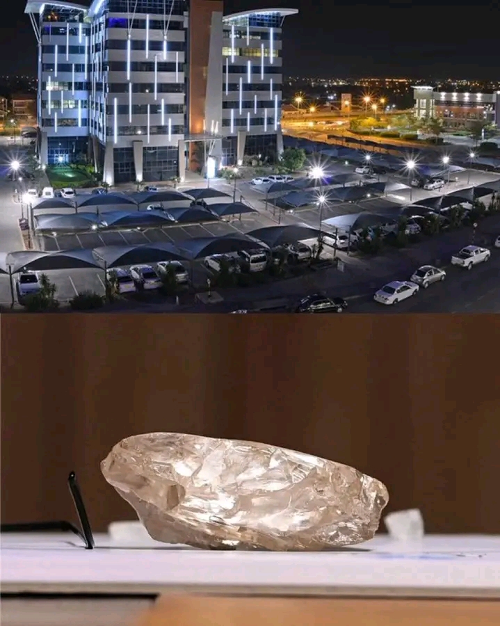 DIAMOND DAZZLER! BOTSWANA STRIKES BIG WITH WORLD’S SECOND-LARGEST GEM