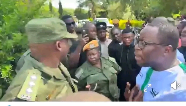POLICE RAID MAKEBI ZULU’S MALAMBO RESIDENCE&nbsp;