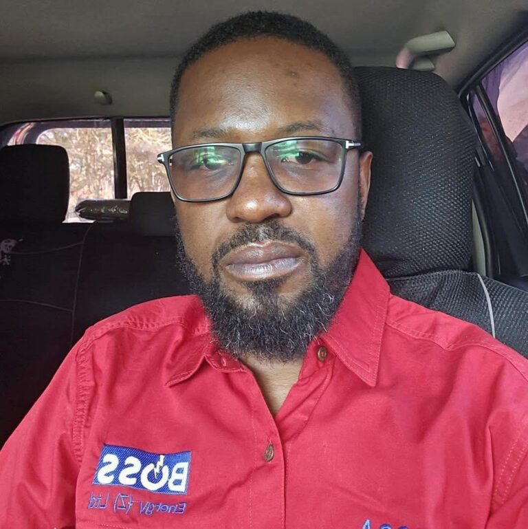 Maposa Nkhuwa, Son to the Former Minister of Energy Hon. Mathews Nkhuwa d!es after sh00ting himself this morning