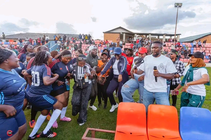 GIVE ARTISTS THEIR FLOWERS WHILE THEY ARE ALIVE, ANTONIO MWANZA URGES