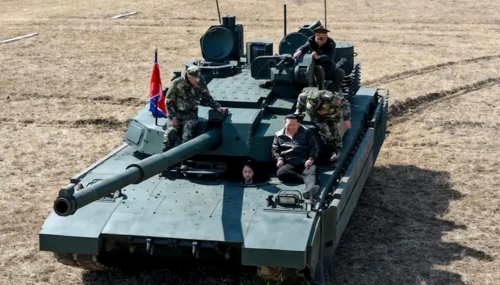 North Korea Officially Unveils New Main Battle Tank “Chonma-2” as Kim Jong Un Showcases Military Power with Daughter