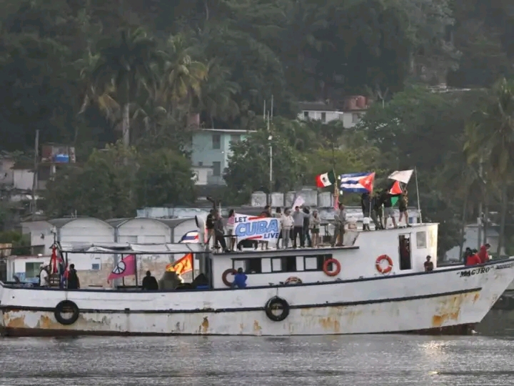 First aid vessel arrives in Cuba as energy crisis intensifies