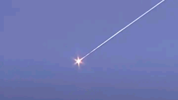 ‘Houthis’ Enter the War, Launch First Wave of Missiles Targeting Israel, Signaling Further Escalation