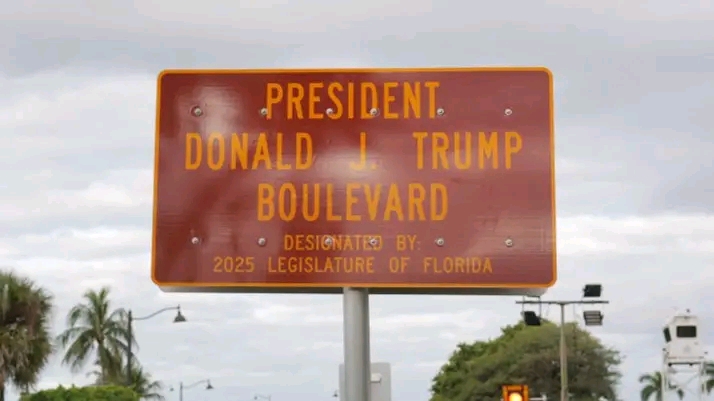Florida Moves to Rename Palm Beach Airport as “Trump International Airport”