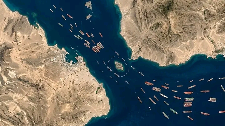 Iran Pressures Houthis to Prepare Red Sea Blockade