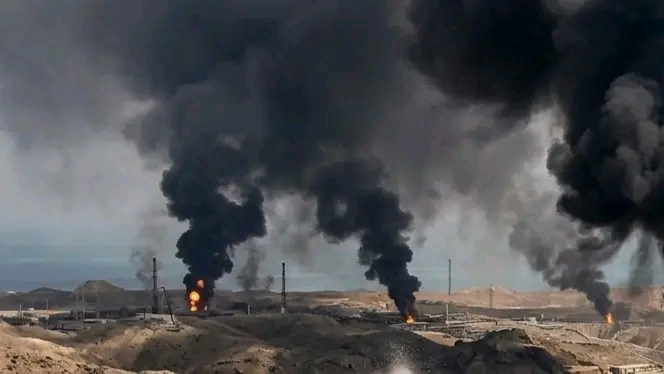 U.S. Launches Airstrikes on Kharg Island&nbsp; Military Sites Targeted, No Ground Troops Deployed