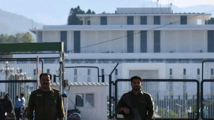 Islamabad Locks Down  High-Stakes U.S.–Iran Talks Set Despite Rising Tensions