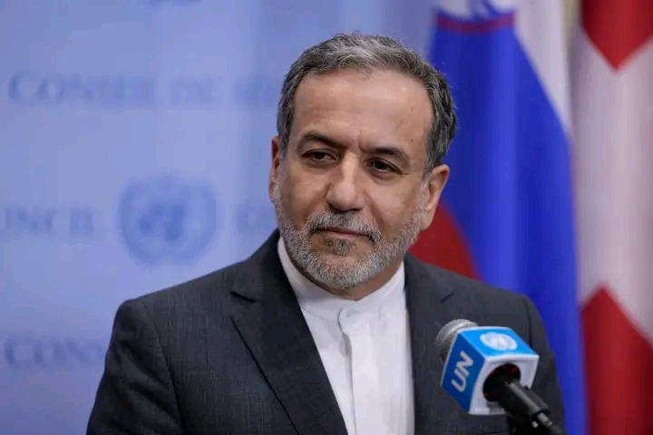 IRAN HAS ENOUGH ENRICHED URANIUM TO BUILD 10 NUCLEAR BOMBS-And the US is sitting across the table from them today demanding they hand all of it over