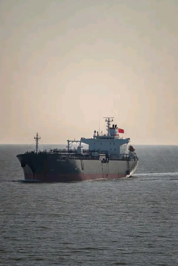 Trump’s Naval Blockade Forces Chinese Oil Tanker to Turn Around in Strait of Hormuz