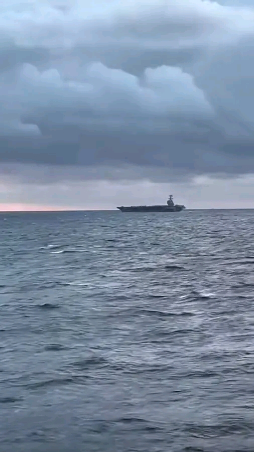 U.S. carrier reroutes around Africa&nbsp; Red Sea threat forces major detour