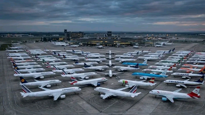 Europe faces jet fuel crunch&nbsp; reserves may last just 6 weeks