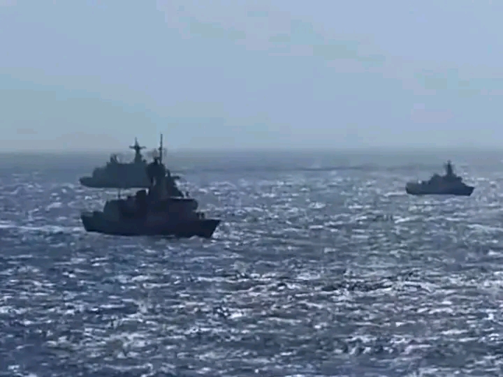 US developing plans to target Iran’s Strait of Hormuz defenses if ceasefire collapses