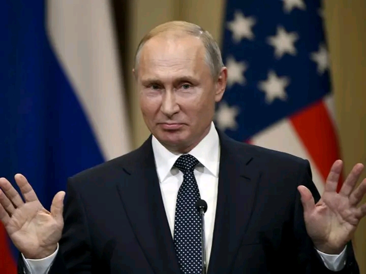 Putin declares Arctic a “secure global route” as Russia moves to defend strategic interests