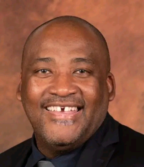 “SA IS BACK ON TRACK!”, MINISTER HAILS RAMAPHOSA AS TOURISM SOARS AND JOBS RISE