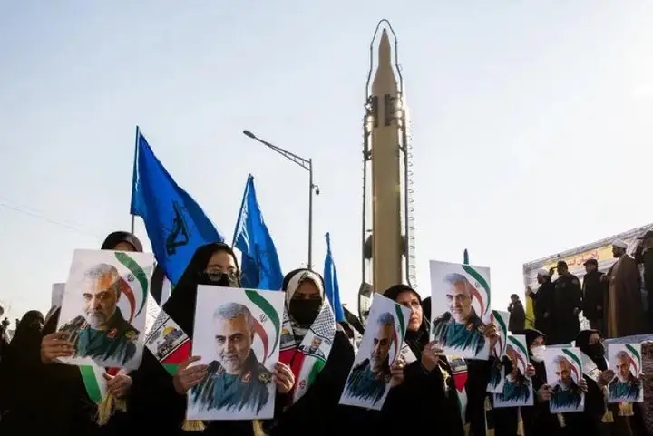 TRUMP’S IRAN WAR CLAIMS BLOWN APART BY LEAKED U.S. INTEL