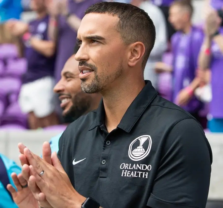 ORLANDO PRIDE COACH DEFENDS HIS REASON FOR BENCHING BARBRA BANDA