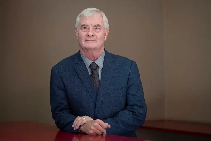 Dr Pieter Groenewald EXPOSES Alleged Corruption Inside Correctional Services After Shocking Food Prices Reveal Gravy Powder Bought For R3,700 And Cooking Oil For Over R700 A Litre
