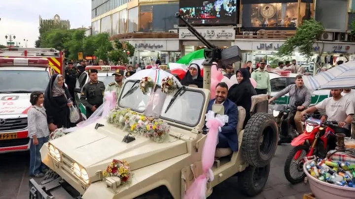 Iran Holds Mass Wedding Ceremony for Volunteers Amid Ongoing Regional Tensions