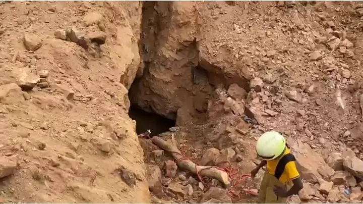 TRAPPED MUMBWA MINERS FOUND ALIVE AFTER 17 DAYS