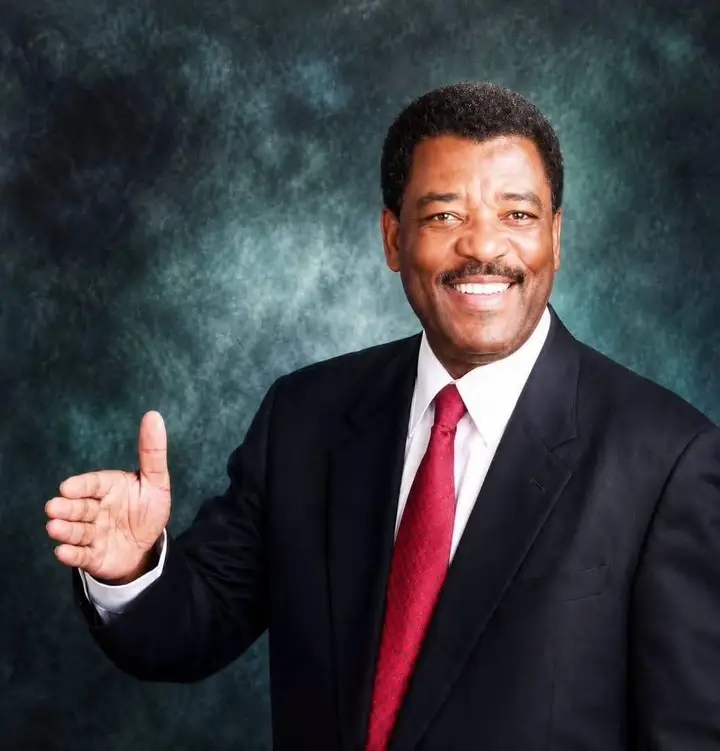PRESIDENT HICHILEMA PAYS TRIBUTE TO UPND FOUNDER ANDERSON MAZOKA ON 20TH MEMORIAL ANNIVERSARY